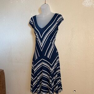 XS Ralph Lauren Navy and White Chevron Midi Dress